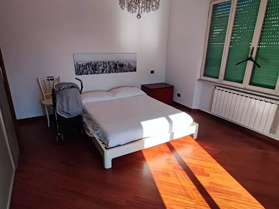 Immagine 12 di Appartamento in vendita  a Massa