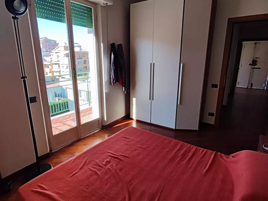 Immagine 16 di Appartamento in vendita  a Massa