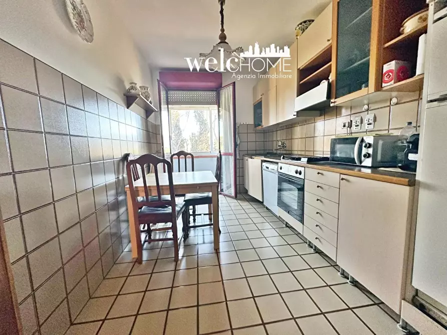 Immagine 20 di Appartamento in vendita  a Campi Bisenzio