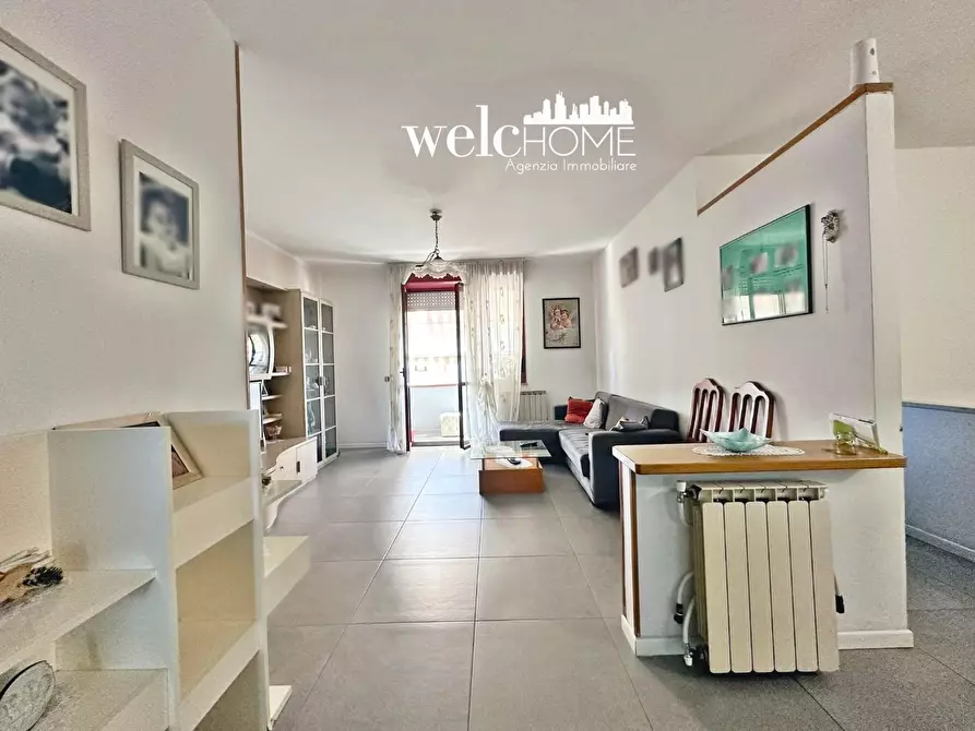 Immagine 16 di Appartamento in vendita  a Campi Bisenzio