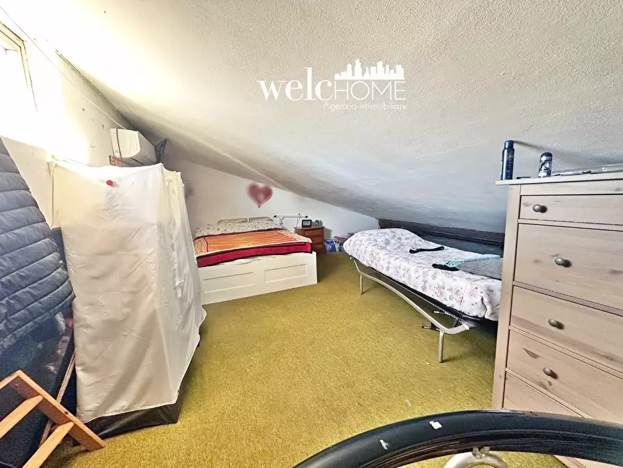 Immagine 13 di Appartamento in vendita  a Campi Bisenzio