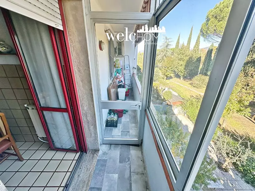 Immagine 21 di Appartamento in vendita  a Campi Bisenzio