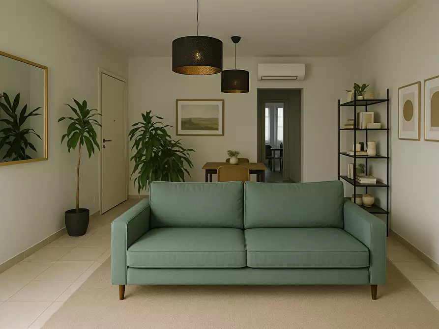 Immagine 4 di Appartamento in vendita  a Lucca