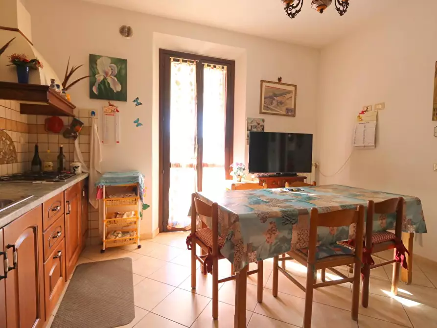 Immagine 5 di Villa in vendita  a San Giuliano Terme