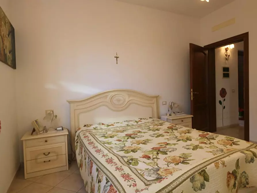 Immagine 9 di Villa in vendita  a San Giuliano Terme