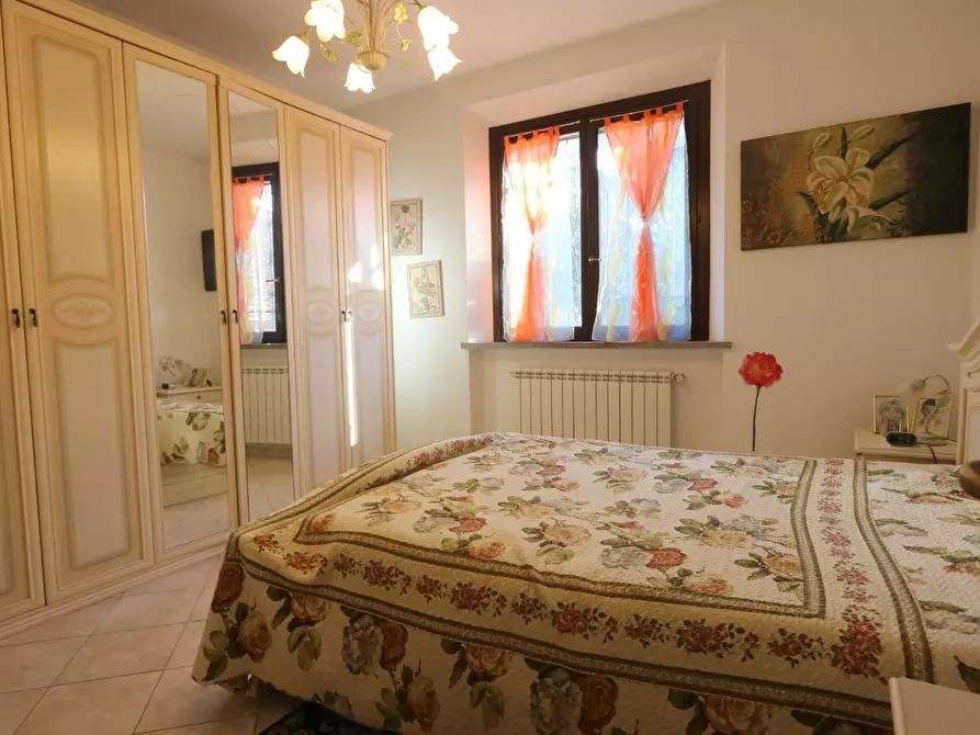 Immagine 7 di Villa in vendita  a San Giuliano Terme