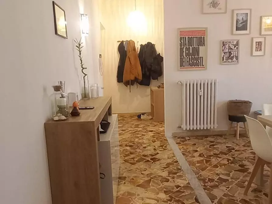 Immagine 6 di Appartamento in vendita  a Carrara