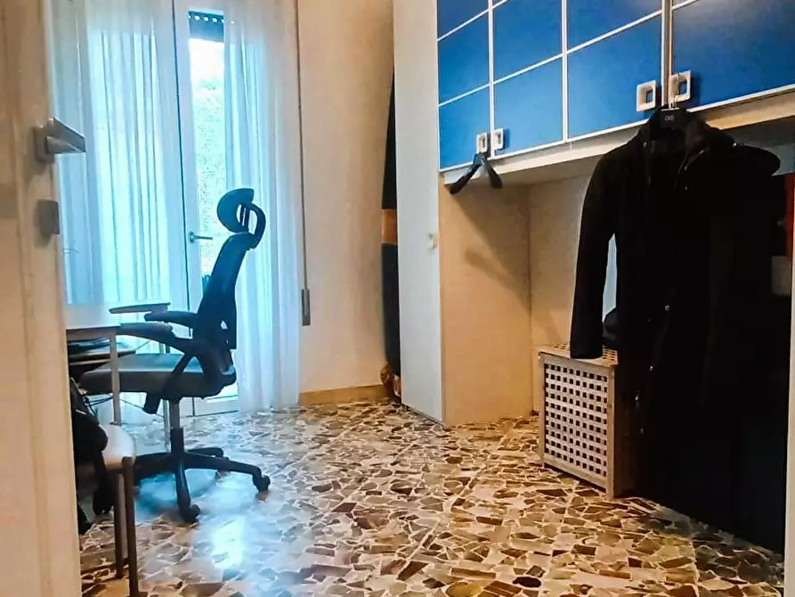 Immagine 13 di Appartamento in vendita  a Carrara