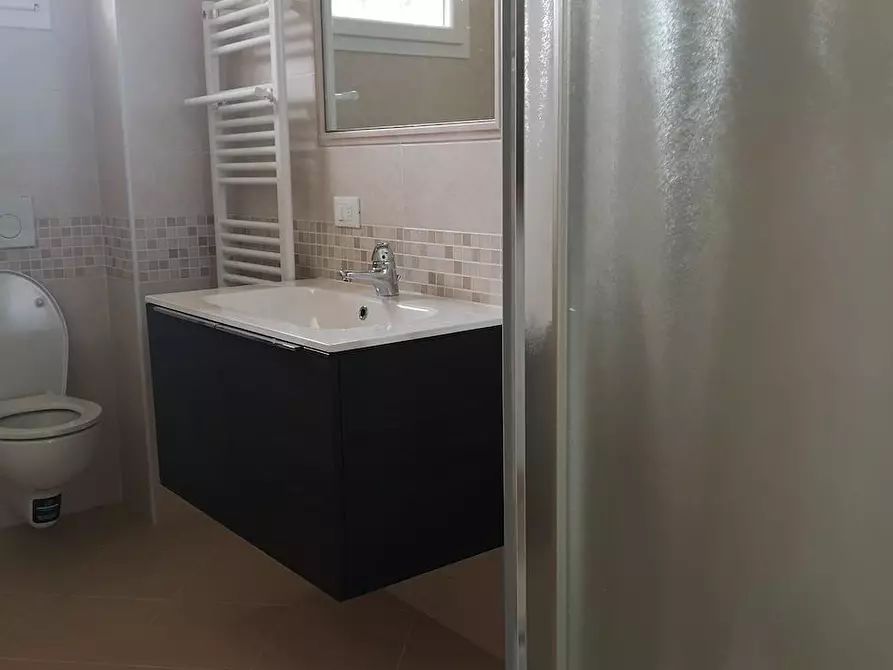 Immagine 7 di Appartamento in affitto  a Santa Maria A Monte