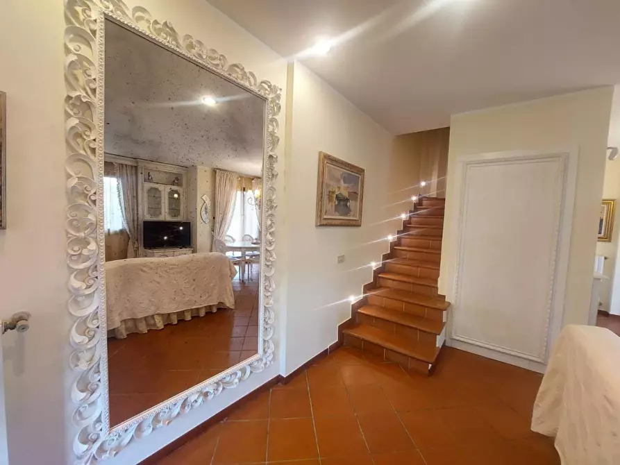 Immagine 12 di Casa bifamiliare in vendita  a Forte Dei Marmi