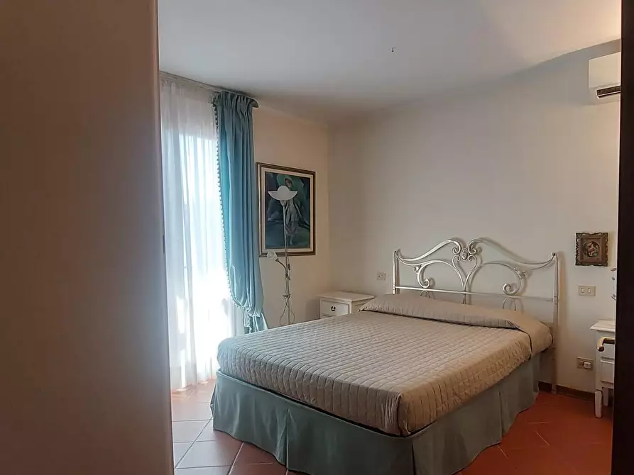 Immagine 17 di Casa bifamiliare in vendita  a Forte Dei Marmi