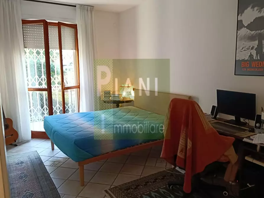 Immagine 18 di Appartamento in vendita  a Livorno