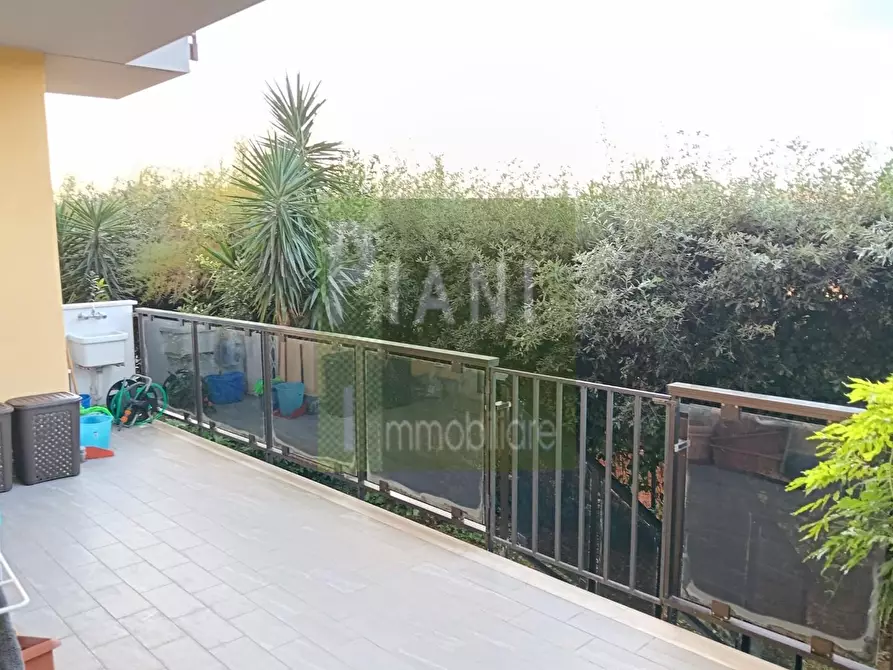 Immagine 11 di Appartamento in vendita  a Livorno