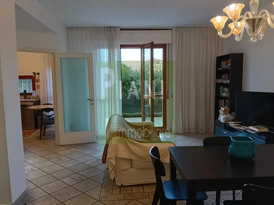 Immagine 9 di Appartamento in vendita  a Livorno