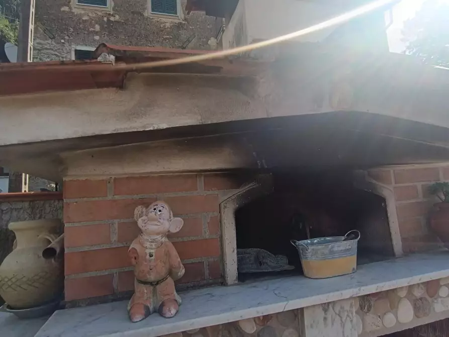 Immagine 4 di Appartamento in vendita  a Massa