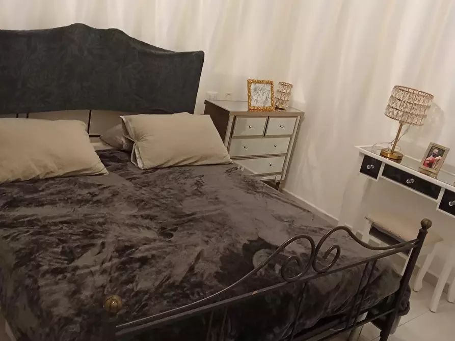 Immagine 5 di Villetta a schiera in vendita  a Ortonovo