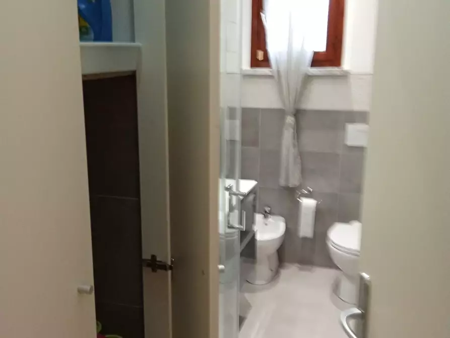 Immagine 11 di Villetta a schiera in vendita  a Ortonovo