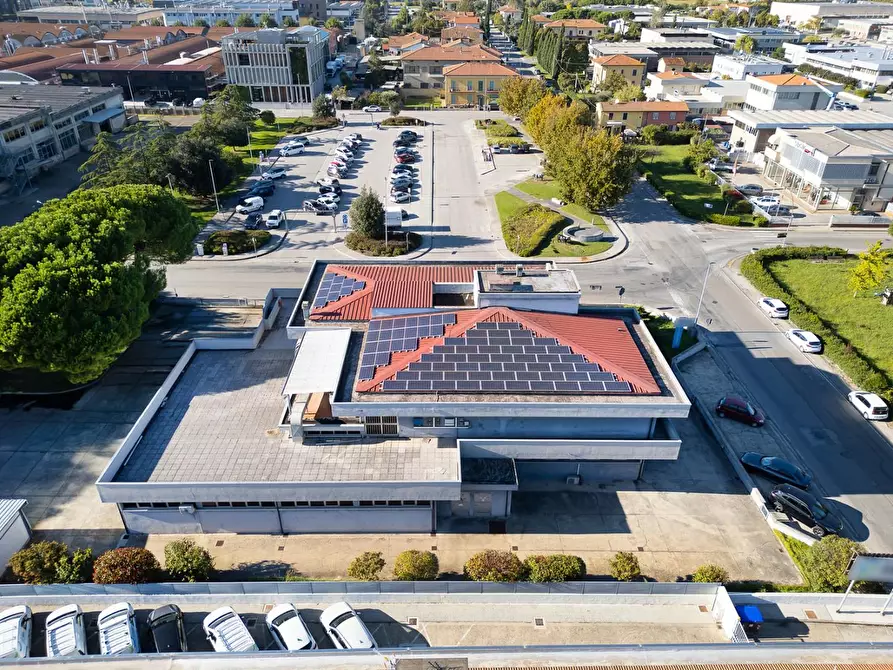 Immagine 7 di Capannone industriale in vendita  a Santa Croce Sull'arno