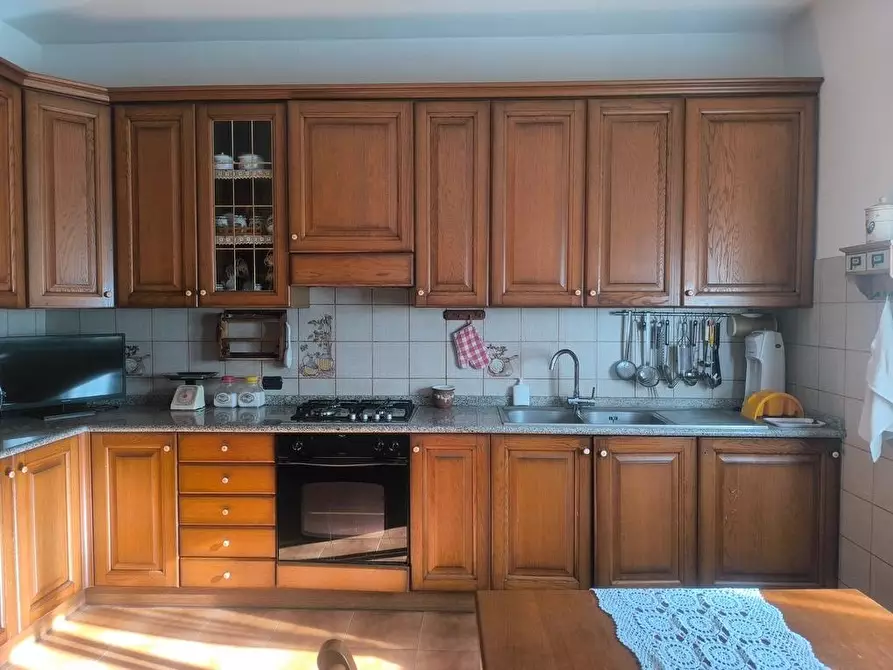 Immagine 8 di Villa in vendita  a Sinalunga
