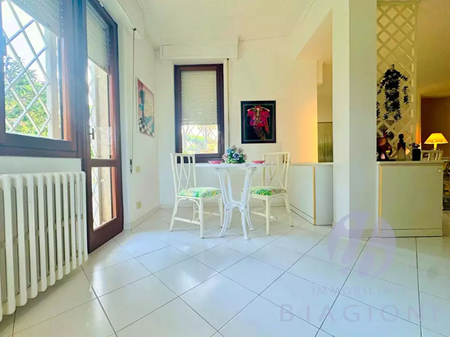 Immagine 35 di Villa in vendita  a Camaiore