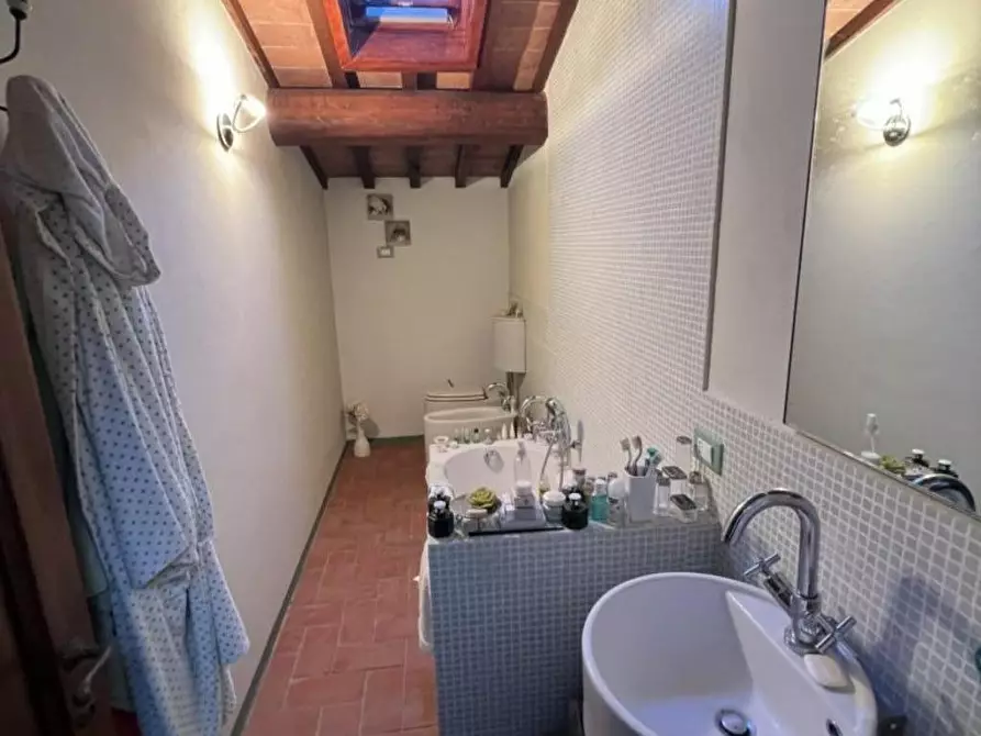 Immagine 26 di Villa in vendita  a Cecina