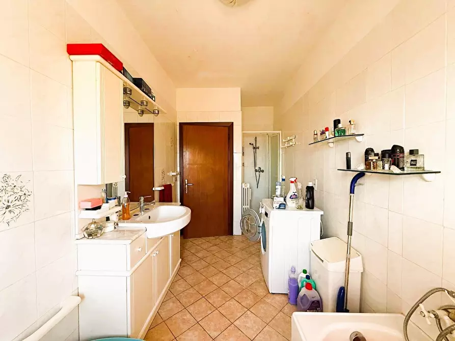 Immagine 5 di Appartamento in vendita  a Vinci