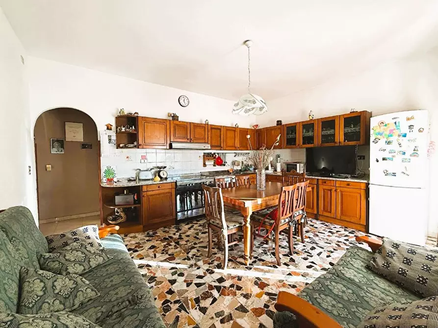 Immagine 2 di Appartamento in vendita  a Vinci