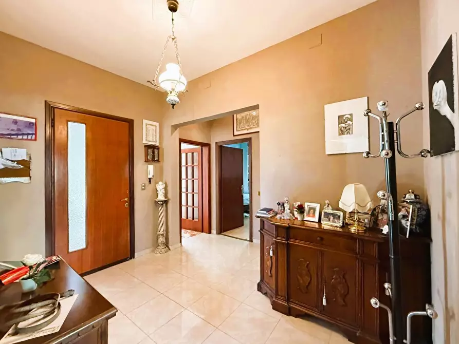 Immagine 1 di Appartamento in vendita  a Vinci