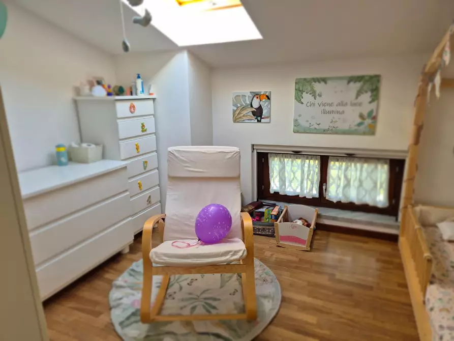 Immagine 22 di Porzione di casa in vendita  a Carrara