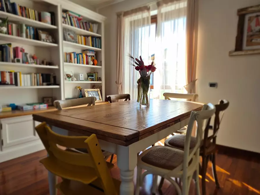 Immagine 5 di Porzione di casa in vendita  a Carrara