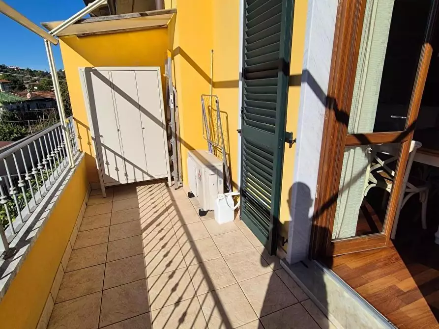 Immagine 16 di Porzione di casa in vendita  a Carrara