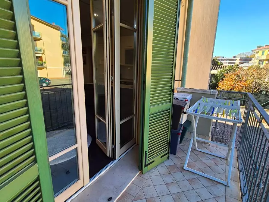 Immagine 8 di Appartamento in vendita  a Lucca