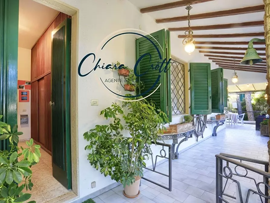 Immagine 7 di Villa in vendita  a San Vincenzo