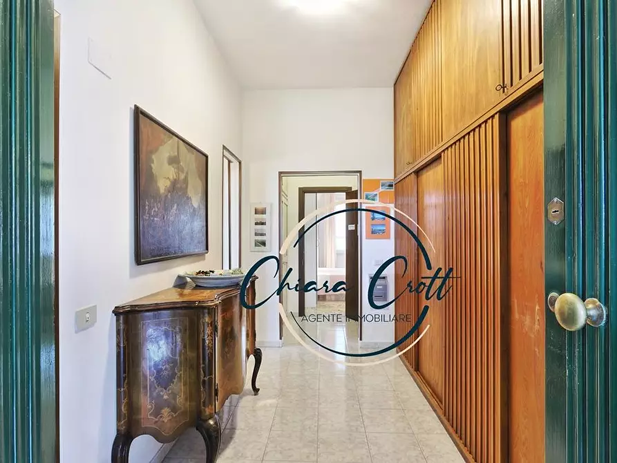 Immagine 8 di Villa in vendita  a San Vincenzo