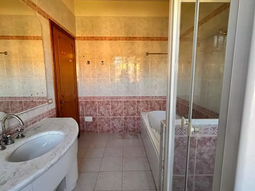 Immagine 28 di Villa in vendita  a Forte Dei Marmi