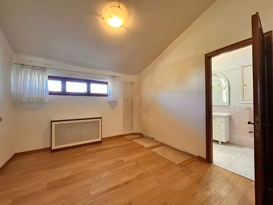 Immagine 26 di Villa in vendita  a Forte Dei Marmi