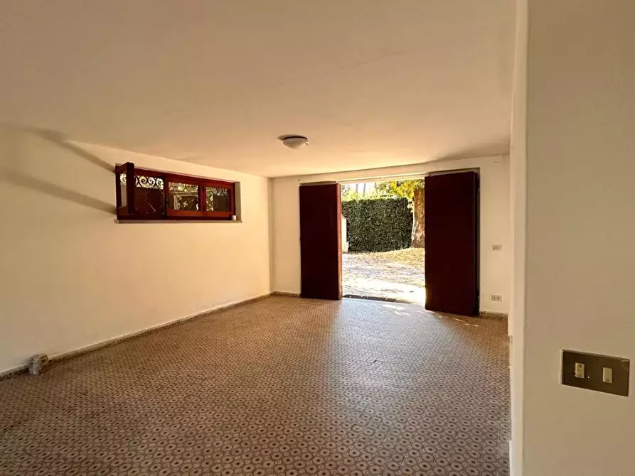 Immagine 31 di Villa in vendita  a Forte Dei Marmi