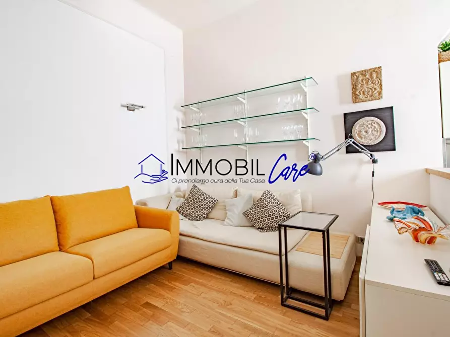 Immagine 7 di Appartamento in vendita  a Livorno