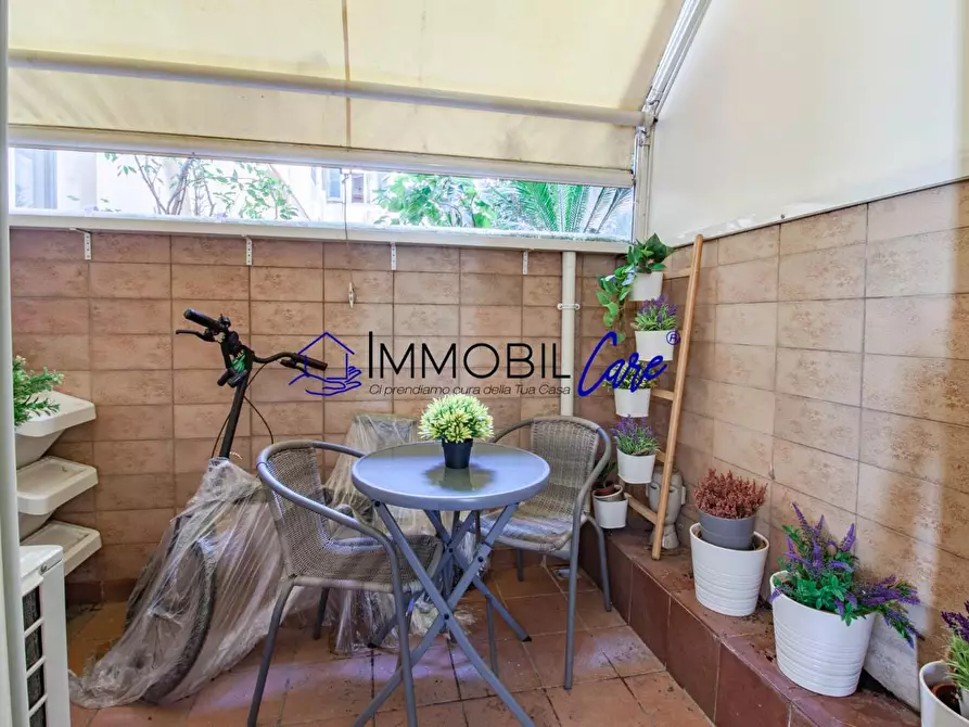 Immagine 9 di Appartamento in vendita  a Livorno