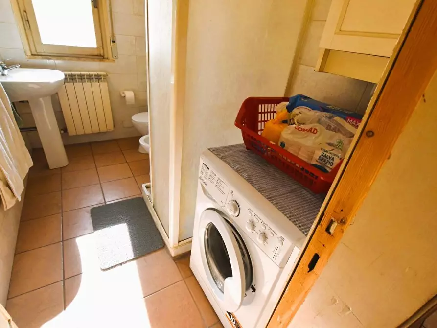 Immagine 19 di Appartamento in vendita  a Empoli