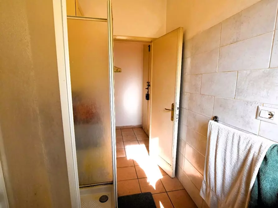 Immagine 11 di Appartamento in vendita  a Empoli