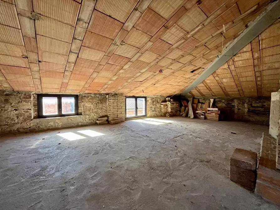 Immagine 16 di Appartamento in vendita  a Asciano