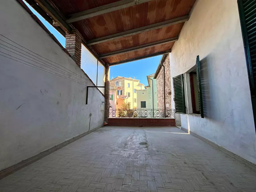 Immagine 6 di Appartamento in vendita  a Asciano