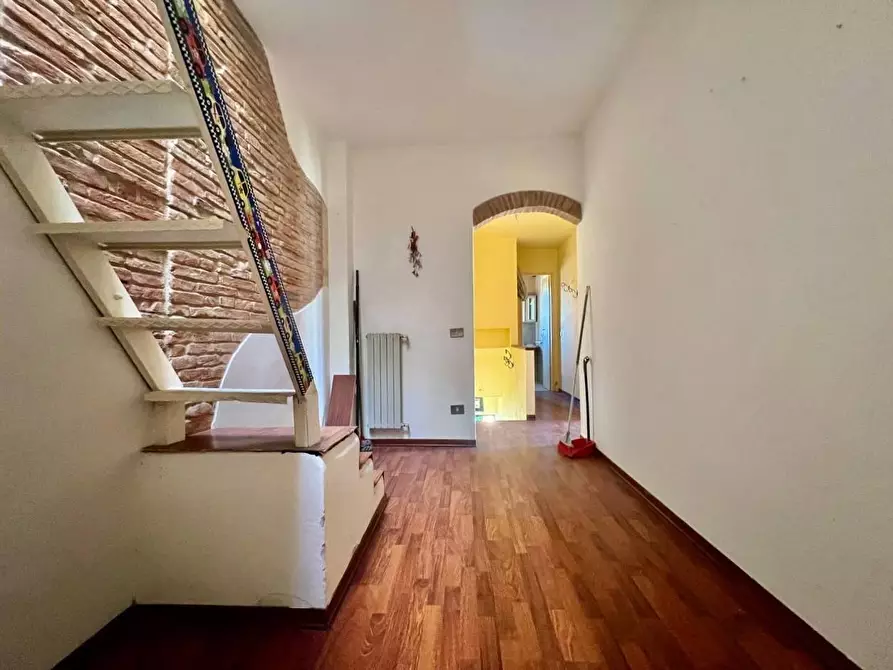 Immagine 2 di Terratetto in affitto  a Cascina