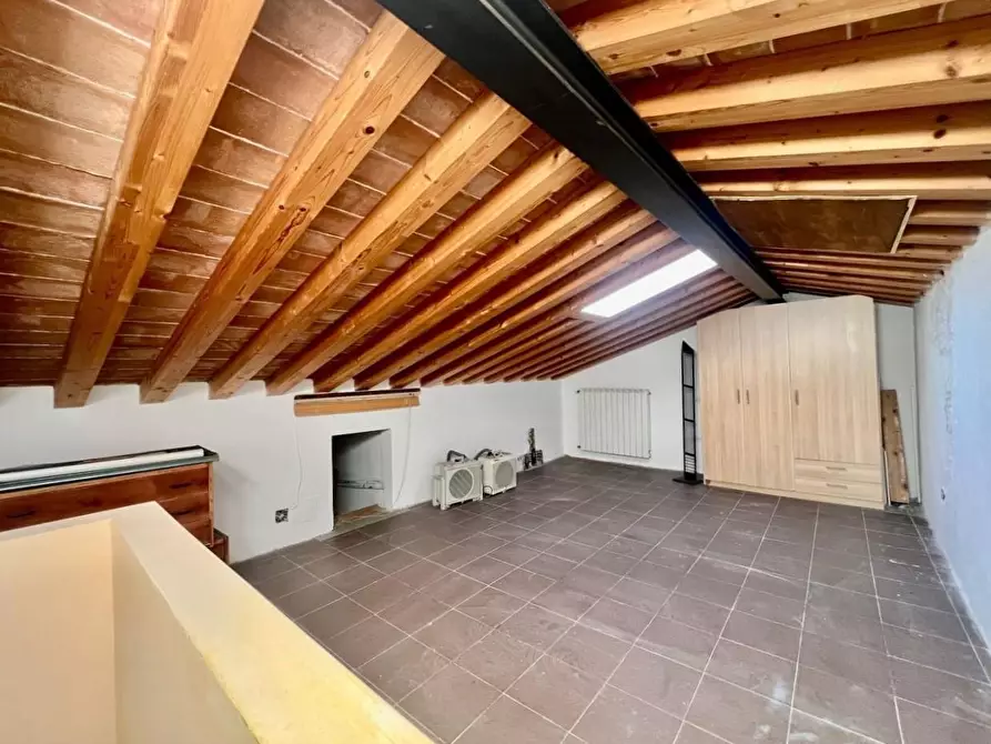 Immagine 15 di Terratetto in affitto  a Cascina