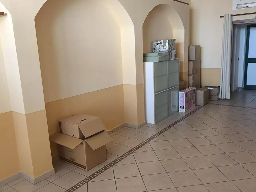 Immagine 4 di Locale commerciale in affitto  a Capannoli