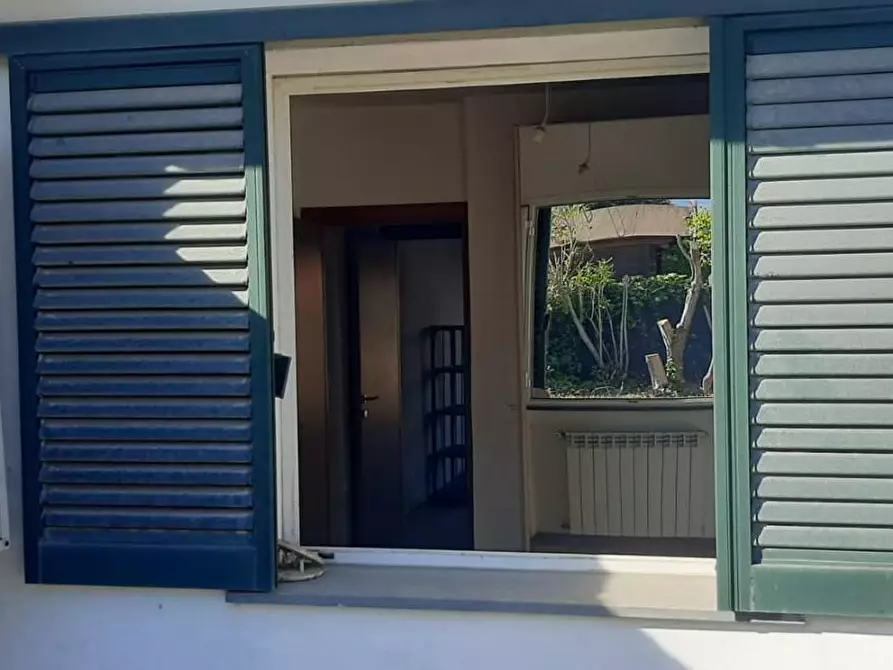 Immagine 10 di Terratetto in affitto  a Cascina