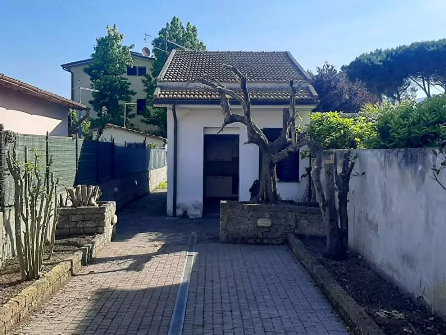 Immagine 1 di Terratetto in affitto  a Cascina