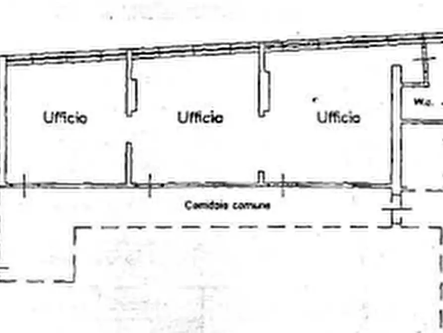 Immagine 13 di Ufficio in affitto  a Massa