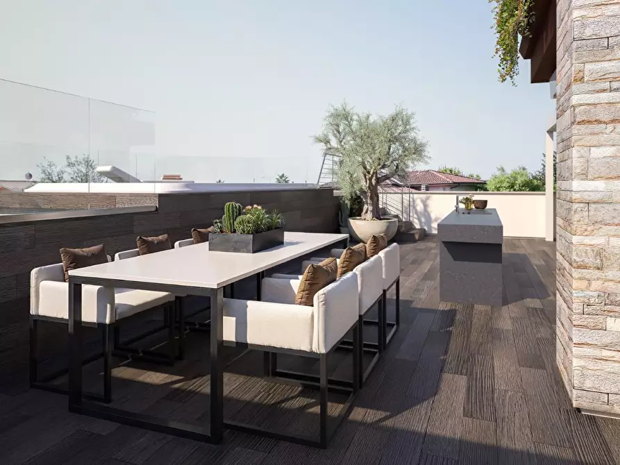 Immagine 6 di Villa in vendita  a Forte Dei Marmi